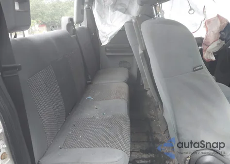 2015 Ford F-250 Xl z USA, uszkodzony, nr VIN 1FT7X2B64FEB25893